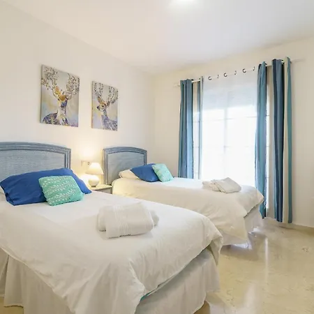 Golf With Pool Apartment Mijas