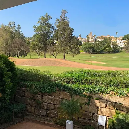 Apartment Golf With Pool Mijas